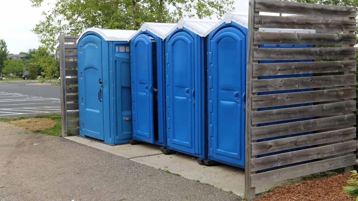Porta Potty Rental Pros - Trusted Porta Potty Services in Deport, TX, 75435